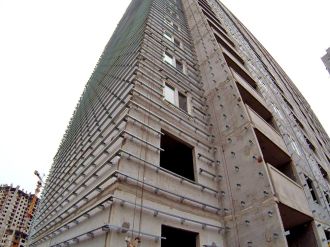 Вересень 2025 року