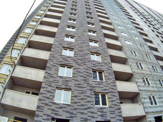 Листопад 2025 року